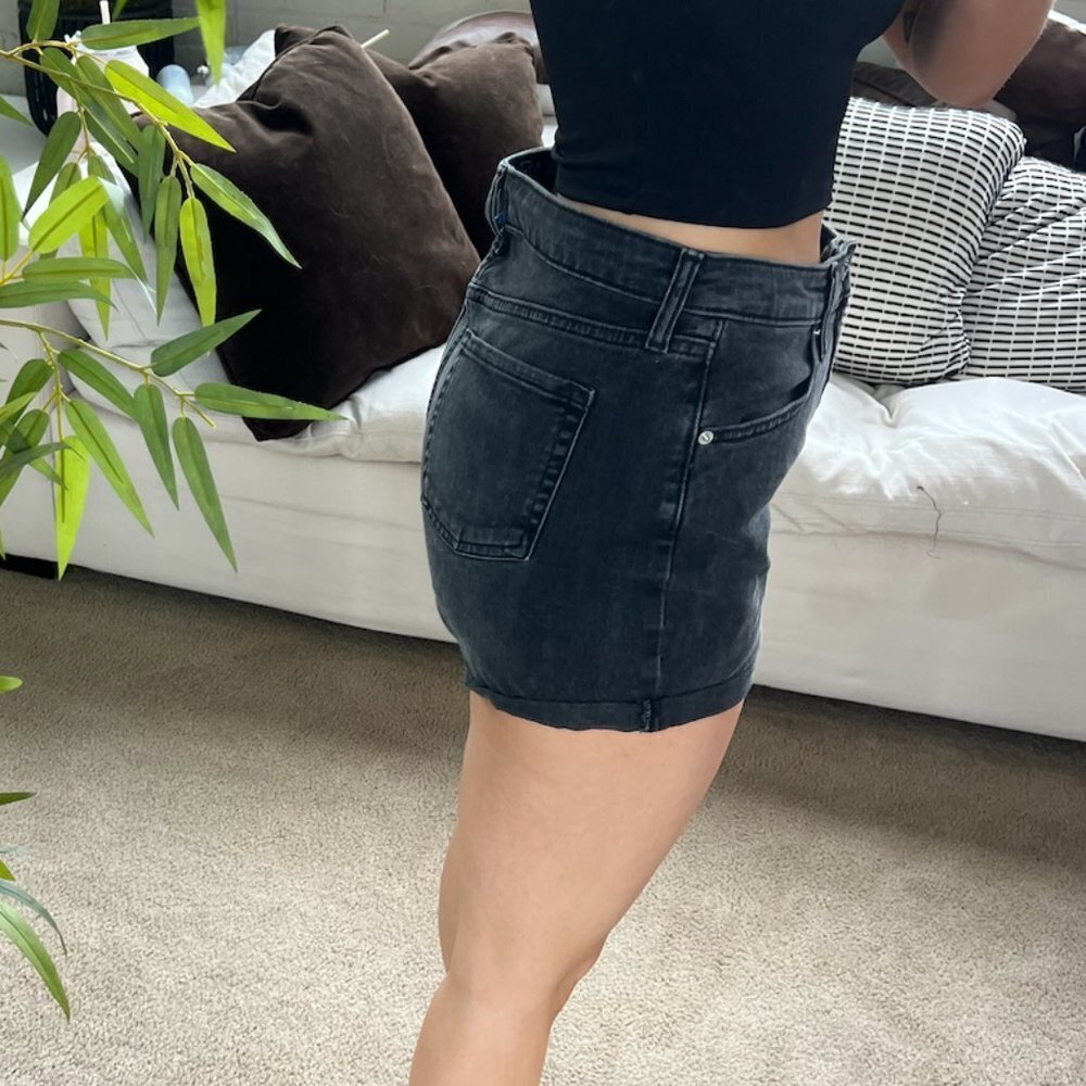 Wild Fable Black Denim Shorts - Picture 5 of 6